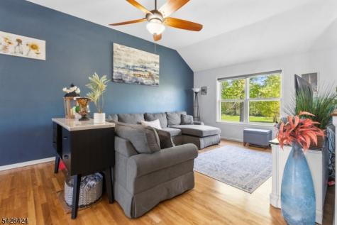 337 Boesel Avenue Manville NJ 08835