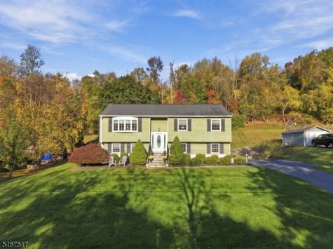 36 Brookside Avenue Mansfield NJ 07840