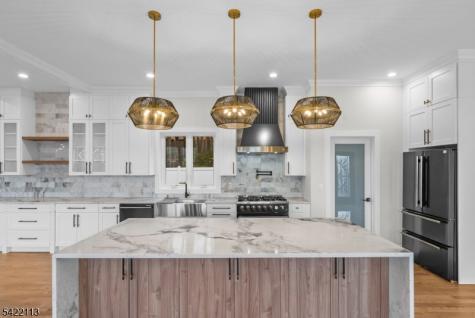 38 Pershing Place Woodland Park NJ 07424
