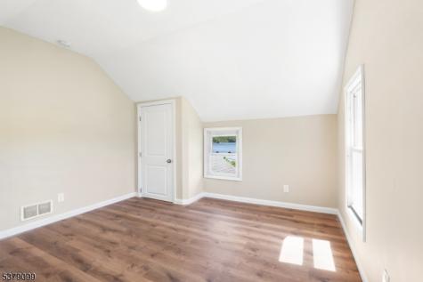 72 Koclas Drive Netcong NJ 07857