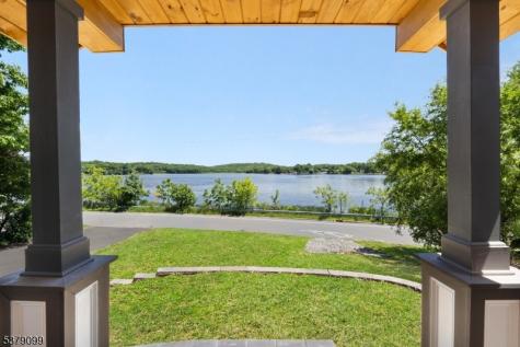 72 Koclas Drive Netcong NJ 07857