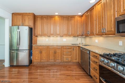 23 Pepperidge Road Morris NJ 07960
