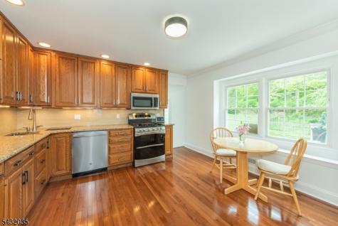 23 Pepperidge Road Morris NJ 07960