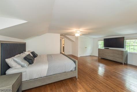 23 Pepperidge Road Morris NJ 07960