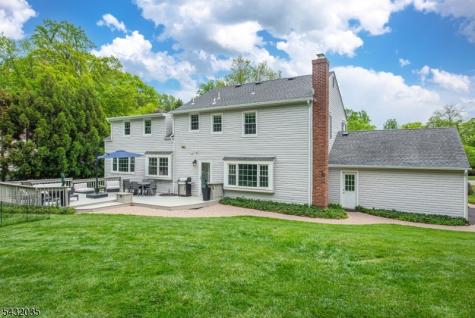 23 Pepperidge Road Morris NJ 07960