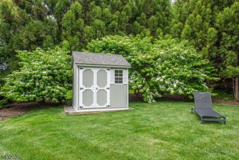 23 Pepperidge Road Morris NJ 07960
