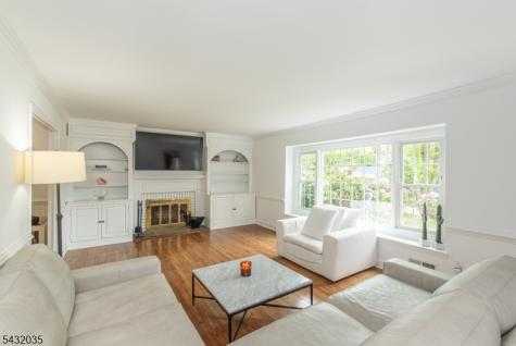23 Pepperidge Road Morris NJ 07960