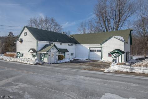 120 Fairmount Road East Tewksbury NJ 07830
