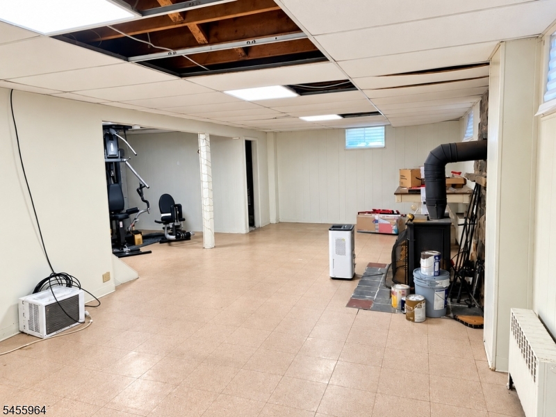 808 Rhine Boulevard Raritan NJ 08869