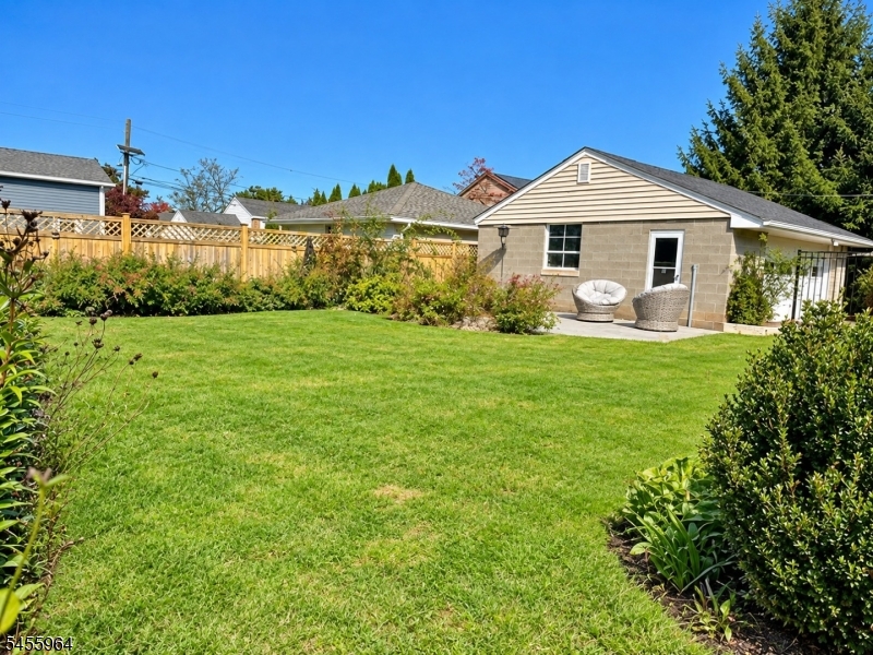 808 Rhine Boulevard Raritan NJ 08869