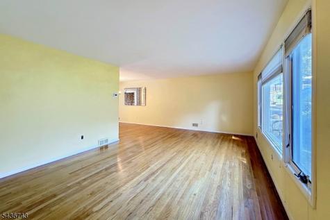 8 Mohawk Avenue Rockaway NJ 07866