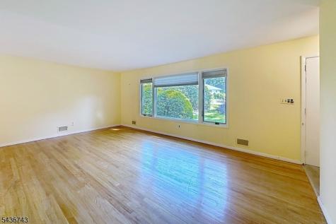 8 Mohawk Avenue Rockaway NJ 07866