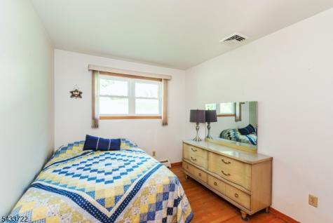 103 Mountain Road Hardyston NJ 07419