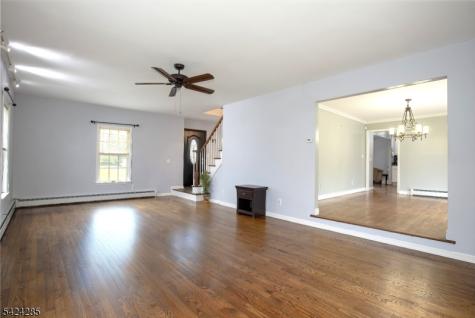 28 Weldon Road Jefferson NJ 07849