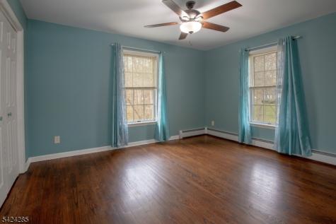28 Weldon Road Jefferson NJ 07849