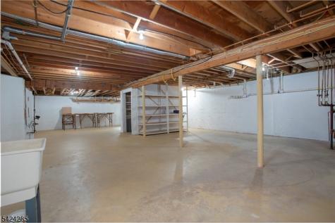 28 Weldon Road Jefferson NJ 07849