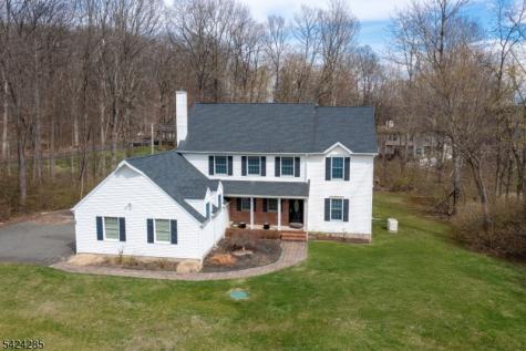 28 Weldon Road Jefferson NJ 07849