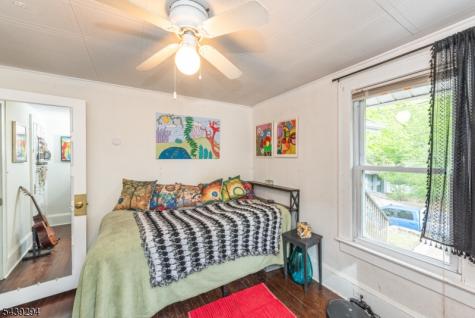 133 Woodside Avenue Newton NJ 07860