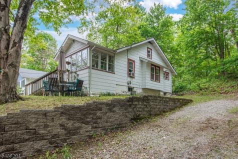 133 Woodside Avenue Newton NJ 07860