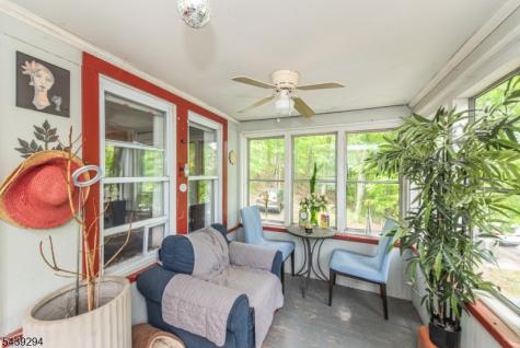 133 Woodside Avenue Newton NJ 07860