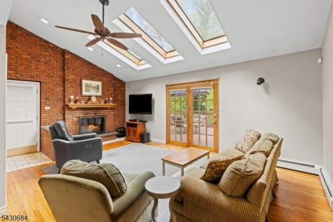 15 Lake Riconda Drive Ringwood NJ 07456