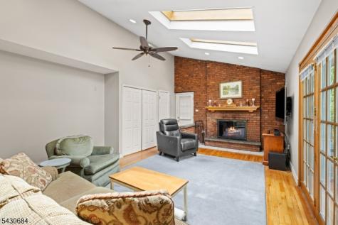 15 Lake Riconda Drive Ringwood NJ 07456