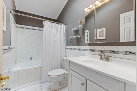 15 Lake Riconda Drive Ringwood NJ 07456