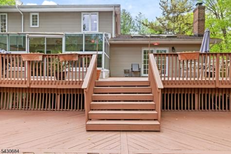 15 Lake Riconda Drive Ringwood NJ 07456