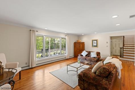 15 Lake Riconda Drive Ringwood NJ 07456