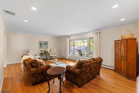 15 Lake Riconda Drive Ringwood NJ 07456