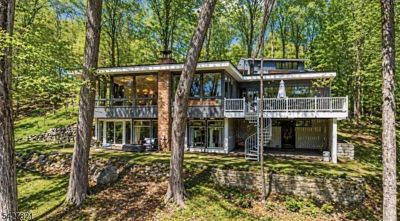 11 Bott Lane Montville NJ 07082