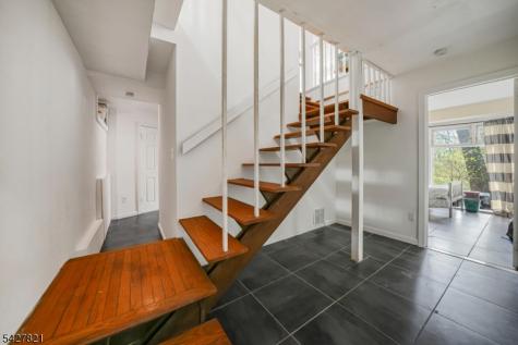 11 Bott Lane Montville NJ 07082