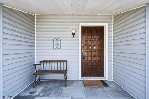 27 Plaza Drive Hampton NJ 07860