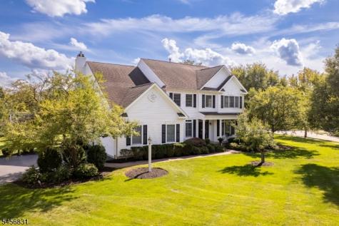 2 Aronimink Court Montgomery NJ 08558