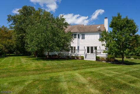 2 Aronimink Court Montgomery NJ 08558