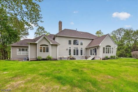 3 Raymond Lane Montgomery NJ 08502