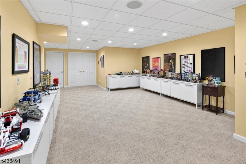 3 Raymond Lane Montgomery NJ 08502