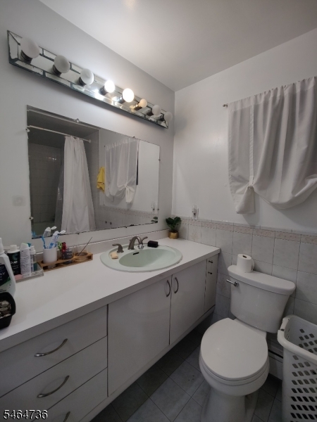 1512 41ST Street North Bergen NJ 07047