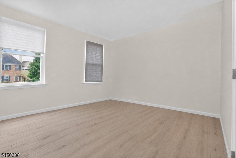 1813 Gary Road Greenwich NJ 08886