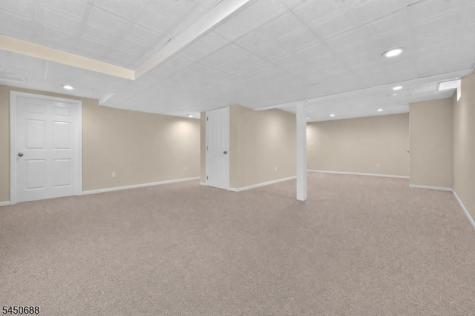 1813 Gary Road Greenwich NJ 08886