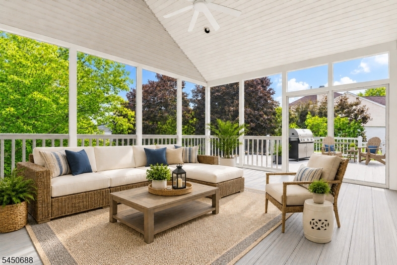 1813 Gary Road Greenwich NJ 08886