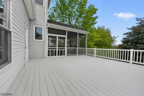 1813 Gary Road Greenwich NJ 08886
