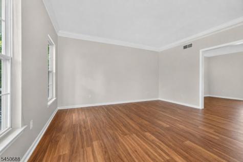 1813 Gary Road Greenwich NJ 08886