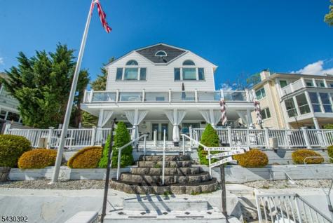 62 Ithanell Road Hopatcong NJ 07843