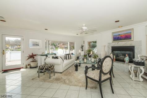 62 Ithanell Road Hopatcong NJ 07843