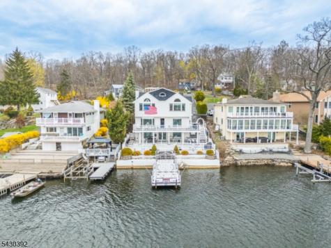 62 Ithanell Road Hopatcong NJ 07843