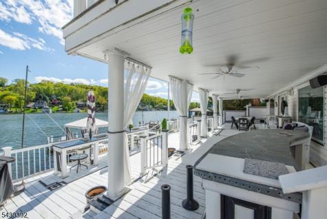62 Ithanell Road Hopatcong NJ 07843