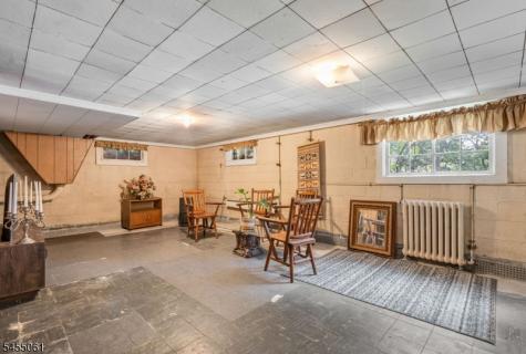 115 Riverwood Avenue Bedminster NJ 07921