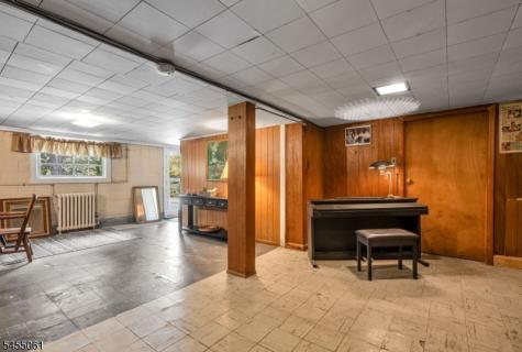 115 Riverwood Avenue Bedminster NJ 07921