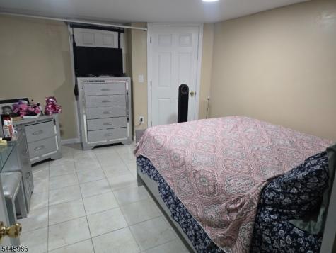 217 Rutledge Avenue East Orange NJ 07017